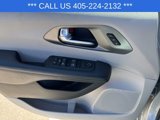 Used 2023 Chrysler Pacifica Touring-L image 4