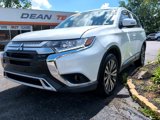 Used 2019 Mitsubishi Outlander SE image 3