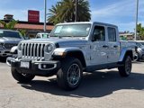 Used 2023 Jeep Gladiator Overland image 4