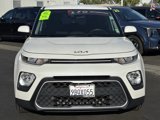Certified 2022 Kia Soul LX w/ Technology Package image 4