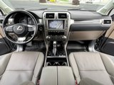 Used 2020 Lexus GX 460 Premium w/ Premium Package image 4