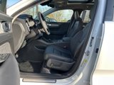 New 2025 Volvo XC40 B5 Core w/ Protection Package Premier image 4