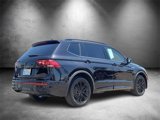 Used 2022 Volkswagen Tiguan SE R-Line image 3