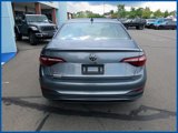 Used 2022 Volkswagen Jetta SE image 6