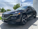 Used 2021 Volkswagen Passat 2.0T R-Line image 3