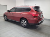 Used 2017 Nissan Pathfinder S image 3