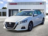 Certified 2019 Nissan Altima 2.5 SV image 3