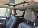 Used 2019 Toyota Highlander XLE image 6