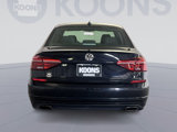 Used 2018 Volkswagen Passat 3.6 image 5