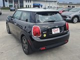 Used 2022 MINI Cooper SE image 5