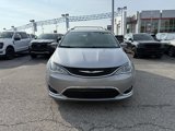 Used 2018 Chrysler Pacifica Touring-L image 4