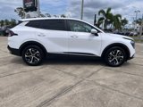 Used 2023 Kia Sportage EX image 2