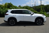 Used 2024 Nissan Rogue SV image 3