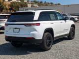 New 2025 Jeep Grand Cherokee Altitude image 4