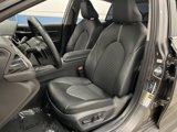 Used 2023 Toyota Camry SE image 4