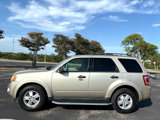 Used 2010 Ford Escape XLT image 2