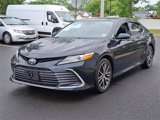Used 2021 Toyota Camry XLE image 3