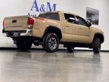 Used 2016 Toyota Tacoma TRD Off-Road w/ Towing Package image 4