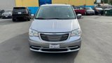Used 2015 Chrysler Town & Country Touring-L w/ Driver Convenience Group image 2