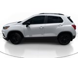 Used 2020 Chevrolet Trax LT w/ Sun & Sound Package image 4