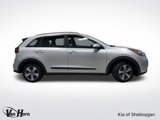 Used 2017 Kia Niro EX image 3