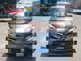 Used 2018 Toyota Sienna LE image 2