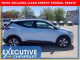 Used 2022 Chevrolet Bolt EUV LT w/ Convenience Package image 2