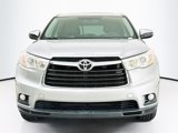 Used 2014 Toyota Highlander XLE image 2