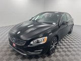 Used 2018 Volvo S60 T5 Inscription image 2