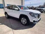 Used 2024 GMC Terrain SLE image 5