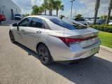Used 2022 Hyundai Elantra SEL w/ Convenience Package image 5