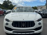 Used 2019 Maserati Levante GranLusso image 2