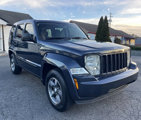 Used 2008 Jeep Liberty Sport image 2