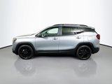 Used 2023 GMC Terrain SLE w/ Driver Convenience Package image 4