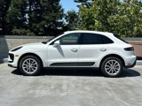 Certified 2025 Porsche Macan image 2