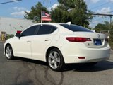 Used 2014 Acura ILX w/ Technology Package image 2