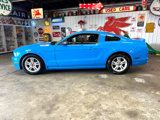 Used 2014 Ford Mustang Coupe image 2