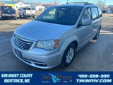 Used 2011 Chrysler Town & Country Touring image 4