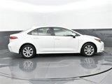 Used 2025 Toyota Corolla LE image 2