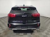 Certified 2022 Kia Niro LX image 5