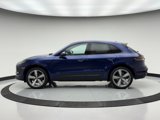 Certified 2025 Porsche Macan image 2