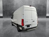 Used 2020 Mercedes-Benz Sprinter 1500 image 4