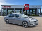 Used 2022 Volkswagen Passat 2.0T SE image 2