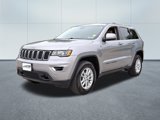 Certified 2018 Jeep Grand Cherokee Laredo image 3