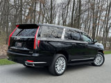 Used 2024 Cadillac Escalade ESV Luxury image 2