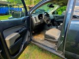 Used 2019 Chevrolet Colorado W/T image 2