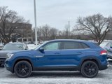 New 2025 Volkswagen Atlas Cross Sport SE image 2