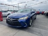 Used 2015 Toyota Camry SE image 2