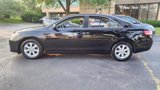 Used 2011 Toyota Camry image 4