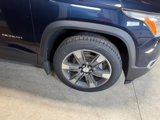 Used 2017 GMC Acadia SLT image 6
